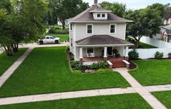 618 K Street, Aurora, NE 68818