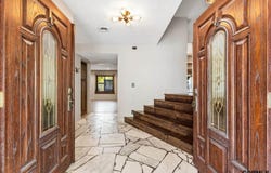 1226 North 121 Street, Omaha, NE 68154