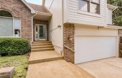 2015 NW 81st Place, Kansas City, MO 64151