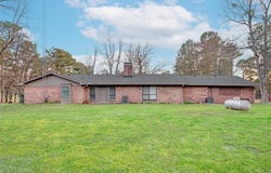 79 County Road 44190, Powderly, TX 75473
