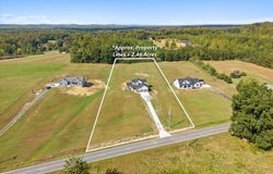 1067 Tucker School Road, Cohutta, GA 30710