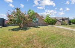 1030 Estates Drive, Kennedale, TX 76060