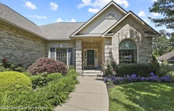 207 Marcaby Lane, Clarks Summit, PA 18411