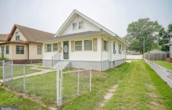 616 BILLINGS Avenue, PAULSBORO, NJ 08066