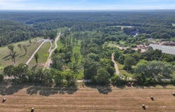 000 Old Tuscumbia Road, Eldon, MO 65026