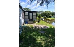 170 Lakeview Dr, Plant City, FL 33565