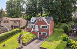 1427 Orr Dr, Castle Shannon, PA 15234