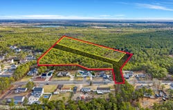 Chelsea Place, Bayville, NJ 08721