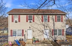 18 Division Street, Norwich, CT 06360
