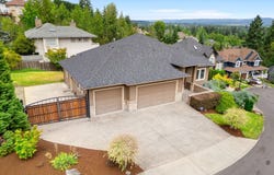 12887 SW RIDGEFIELD LN, Portland, OR 97223