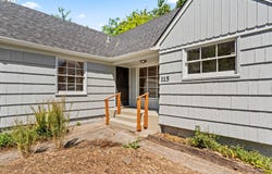 115 E HILLIARD LN, Eugene, OR 97404