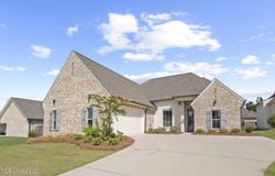 302 Wind Cove, Madison, MS 39110