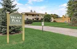 116 E Freistadt Rd, Thiensville, WI 53092