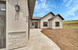 229 Stone Hill, Custer, SD 57730