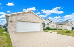 3716 W GOLF CREEK Drive, Peoria, IL 61615