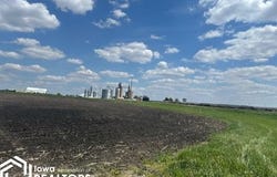 Hwy 18 W, Britt, IA 50423