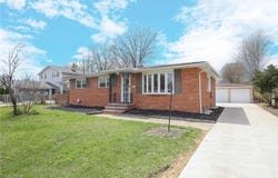 6544 Nancy Drive, North Olmsted, OH 44070