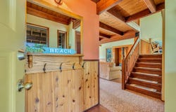 643 5TH St, Gearhart, OR 97138