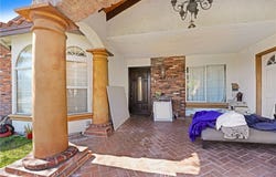 13901 Barner Avenue, Sylmar, CA 91342