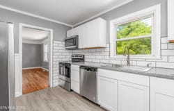 3712 Selma Ave, Knoxville, TN 37914