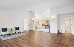 1580 8TH St, Astoria, OR 97103