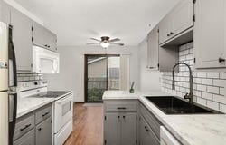 1986 Mcknight Road N, North Saint Paul, MN 55109