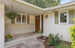 2193 Bossard Drive, Roseville, MN 55113