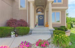 983 E 121st Place, Olathe, KS 66061