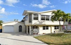 136 Bay Mar Drive, Fort Myers Beach, FL 33931