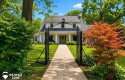 2741 Westwood Parkway, Flint, MI 48503