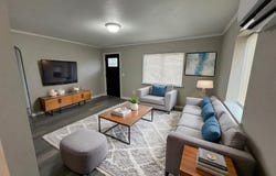 550 W N ST, Springfield, OR 97477