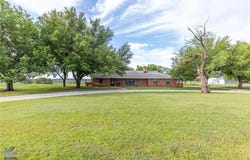 1065 E CR 146 - B, Breckenridge, TX 76424