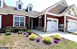 32 CAMDEN Circle, LA PLATA, MD 20646