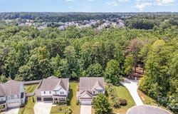 1227 Clover Lane, Matthews, NC 28104