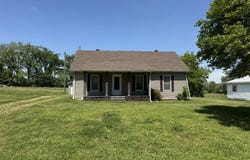 5250 ST RT 123 W, Clinton, KY 42031