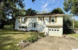 1203 S 9th Street, Clinton, MO 64735