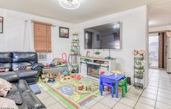 309 W Broadway, Paterson City, NJ 07522-1977