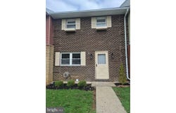 65 W CHESTNUT Street, MACUNGIE, PA 18062