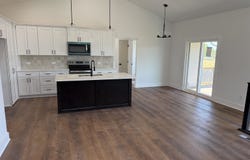 137 E Poplar Cir, Goddard, KS 67052