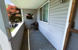 222 W Shaffer Rd, Center Twp, PA 15001