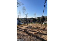 102 CHESTNUT, DELTA, PA 17314