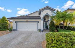 14162 NW 87th Ct, Miami Lakes, FL 33018