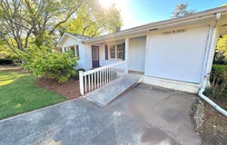 515 Gaines School, Athens, GA 30605