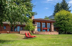 440 Pringle Ave, Hope, ID 83836
