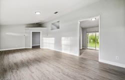 2701 SW 8th Court, Cape Coral, FL 33914