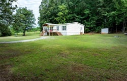 425 Pfeiffer Rd, Batesville, AR 72501