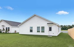 2617 Bagpipe Dr, Pensacola, FL 32526