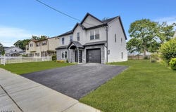 134 Winthrop Rd, Edison Twp., NJ 08817-3834