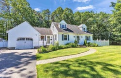 90 Lewis Street, Manchester, NH 03102
