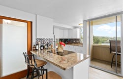 84 PUKIHAE ST unit: 802, Hilo, HI 96720
